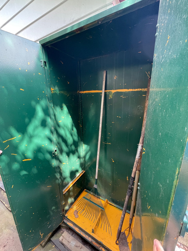 Metal storage Bookcases & Shelving Units Hamilton Kijiji