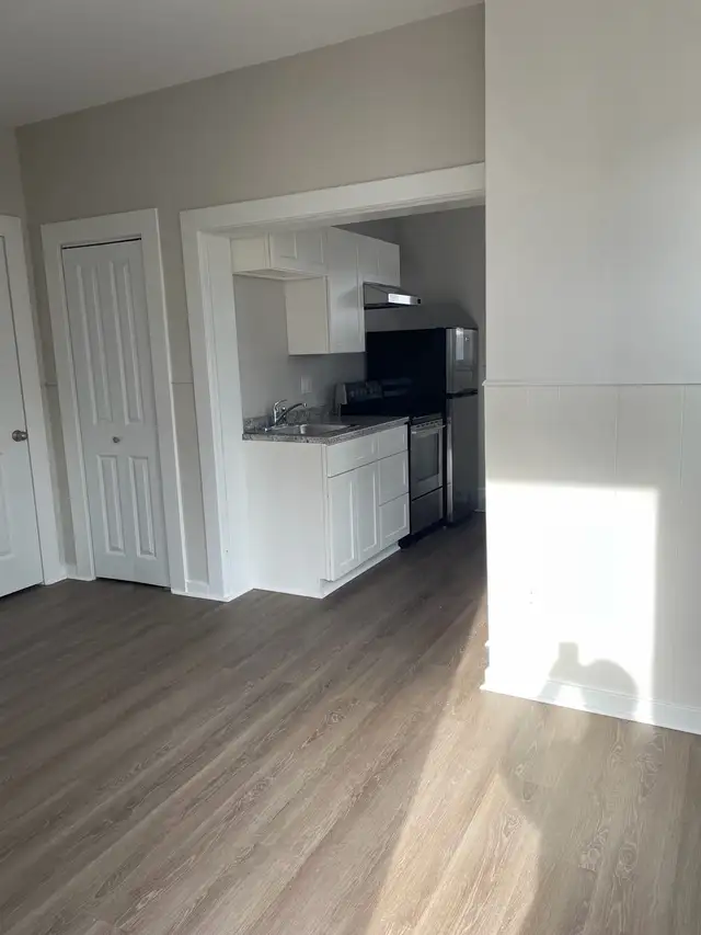 Bachelor Apartment for Rent