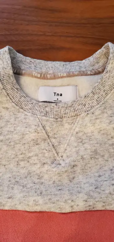 ARITZIA - Crewneck Pink & Grey63235092799363123