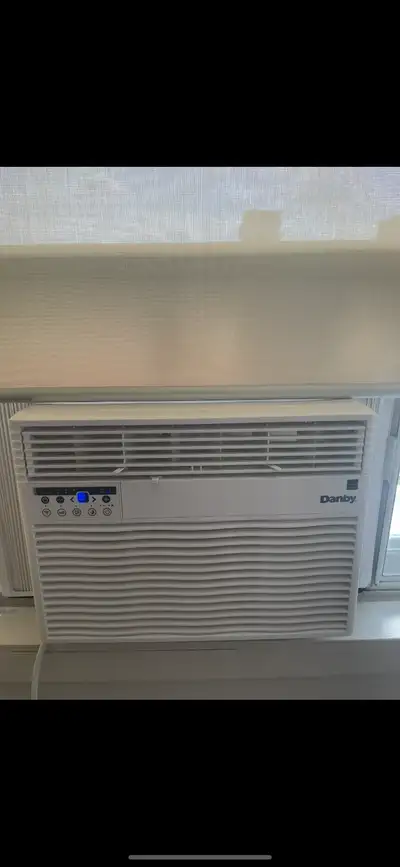 Danby window AC LIKE NEW!!!!, View more