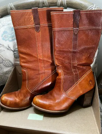 Timberland Brown Leather Boots - Size 7, View more