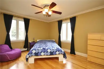 Looking for Female tenants. 1 Large "unfurnished" room with nice decors, rent $790. 1 smaller "furni...