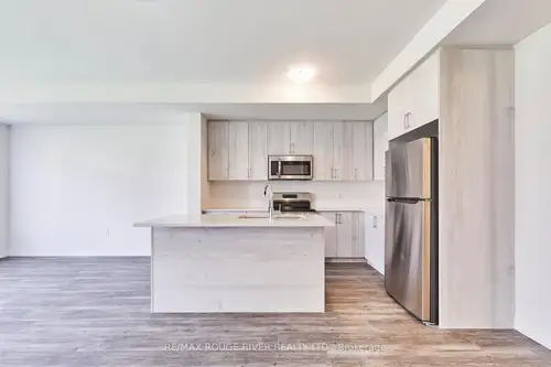 **Perfect for OPG & Commuters! BRAND NEW End-Unit!** ✨ Be the first to live in this stunning home! *...