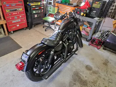 For sale a 2016 sportster iron 883, like new condition, only 11000km, Vance Hines exhaust, have stoc...