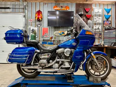1987 fxrt, one year only colour, 1 of 56 ever produced in this colour. All original and stock, typic...