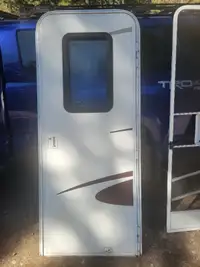 Radius RV Door with Screen Frame and Key