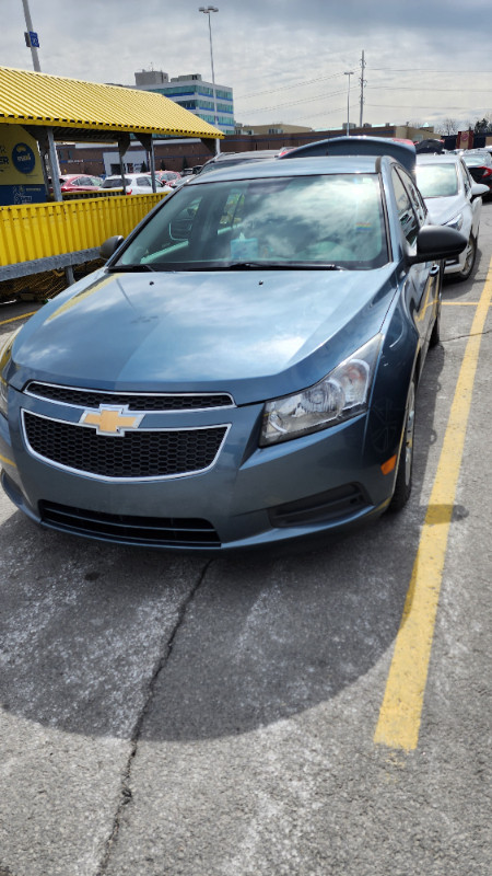 Chevrolet Cruz 2012 - Bonne condition dans Autos et camions  à Ville de Montréal - Image 4