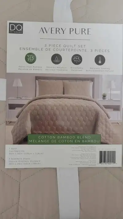Avery Pure Cotton Bamboo Box 3 Piece Queen Quilt Set. Brand New, View more