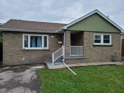 1.5 BR/1WR basement for Rent/lease in Berrisfield , Hamilton