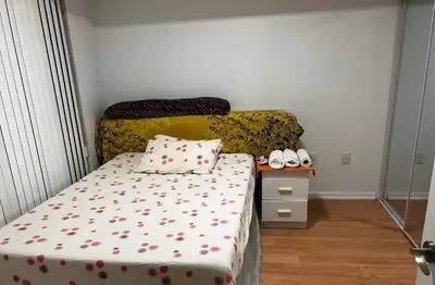 1 Bedroom with private Bathroom