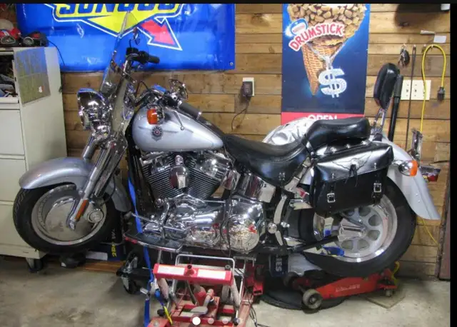 Harley-Davidson 2001 fat boy, TRADES? ONLY 2988 km in Street, Cruisers & Choppers in Red Deer - Image 3