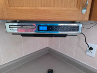 VENTURER UNCABINET MOUNTED DVD RADIO TV