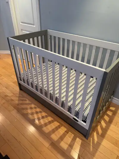 Dream-On-Me Crib with storage drawer, View more