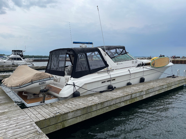 1990 Sea Ray 420 Sundancer in Powerboats & Motorboats in Owen Sound - Image 2