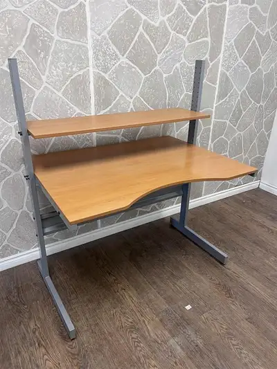 Bureau de travail Jerker Ikea, View more