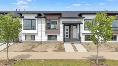BRAND NEW  3 Bedroom Townhouse w/ Garage & FENCED Yard | Availab