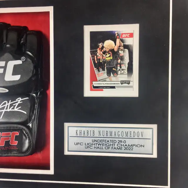 Khabib Nurmagomedov Signed Glove Framed Beckett in Arts & Collectibles in City of Toronto - Image 3