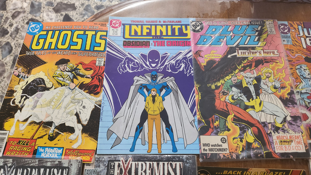 20 DC Comics all for $10 in Comics & Graphic Novels in Cape Breton - Image 5