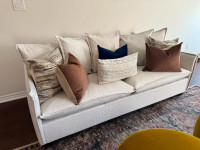 Chic Noa 3-Seater Sofa: Contemporary Elegance for Your Home