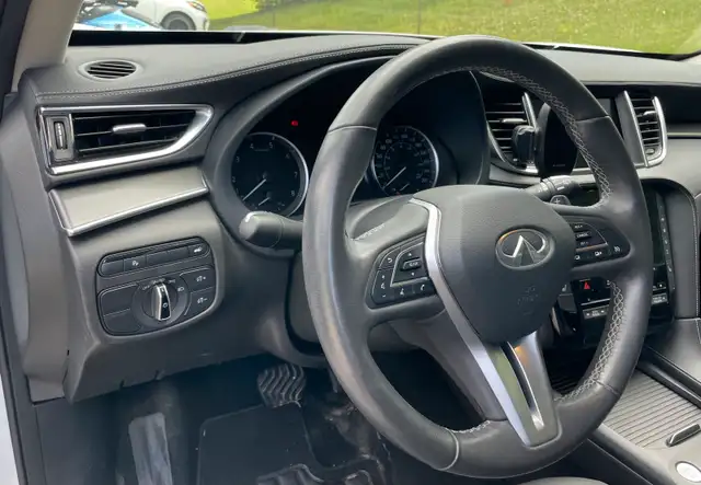 2021 Infiniti QX50 PURE AWD démarreur à distance, bancs en cuir in Cars & Trucks in Sherbrooke - Image 8