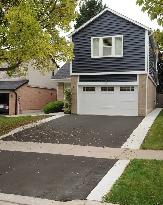 Eavestroughs, Gutters, Soffit, Fascia, Siding in Lawn, Tree Maintenance & Eavestrough in City of Toronto - Image 10