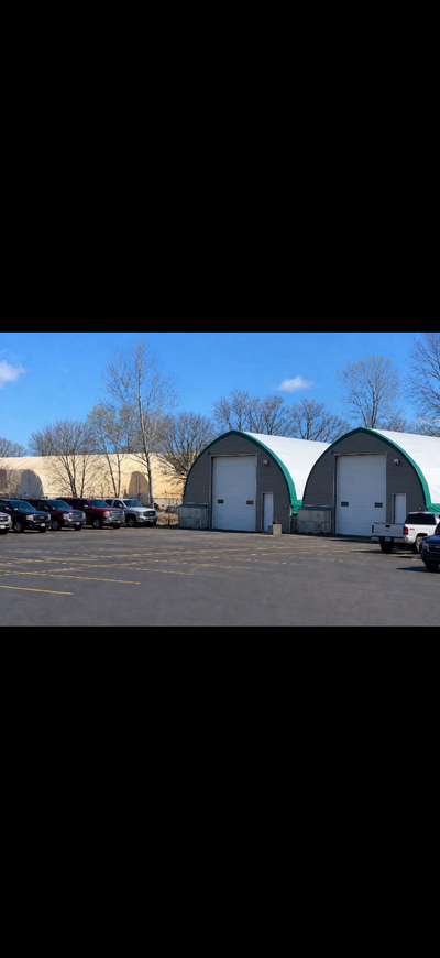 Commercial Shop / Garage for Lease – 3,500 Sq. Ft. Prime Commercial Space with Large Yard & Outdoor...