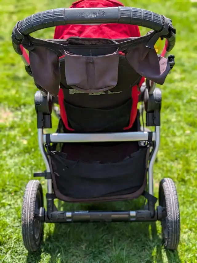 Baby Jogger Stroller- City Select 2017 Model in Strollers, Carriers & Car Seats in Oakville / Halton Region - Image 3