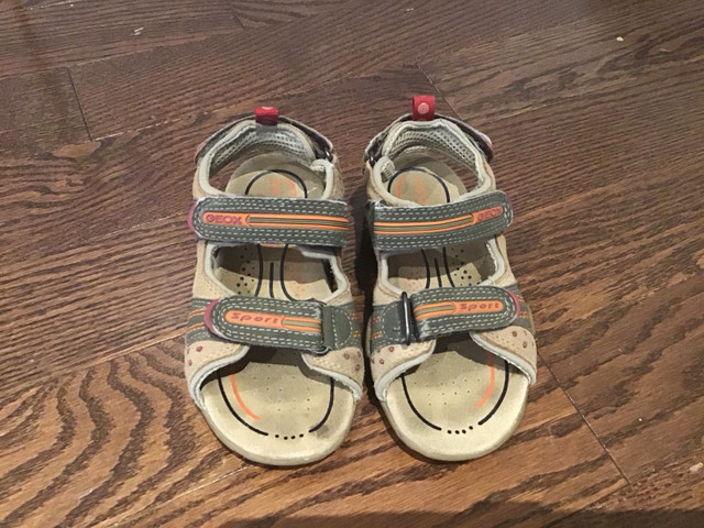 GEOX boys kids sandals shoes size 10,5Each $15 in Clothing - 4T in Mississauga / Peel Region - Image 4