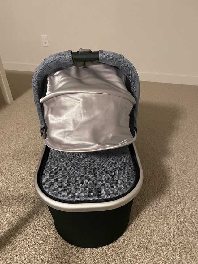 Uppababy Bassinet  in Strollers, Carriers & Car Seats in Ottawa - Image 3