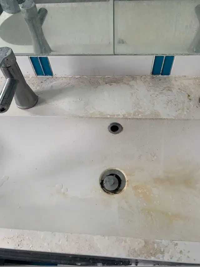 Sparkly Clean64519986323970122