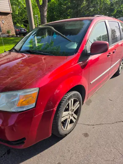 Running well, new brakes, seats go into the floor. Has reverse camera. Some rust. Need parking looki...