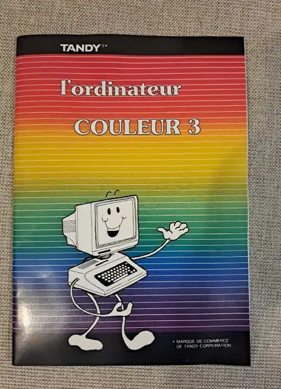 Manuel l'ordinateur couleur 3 par Tandy En bonne condition. A venir prendre chez moi ou à la station...
