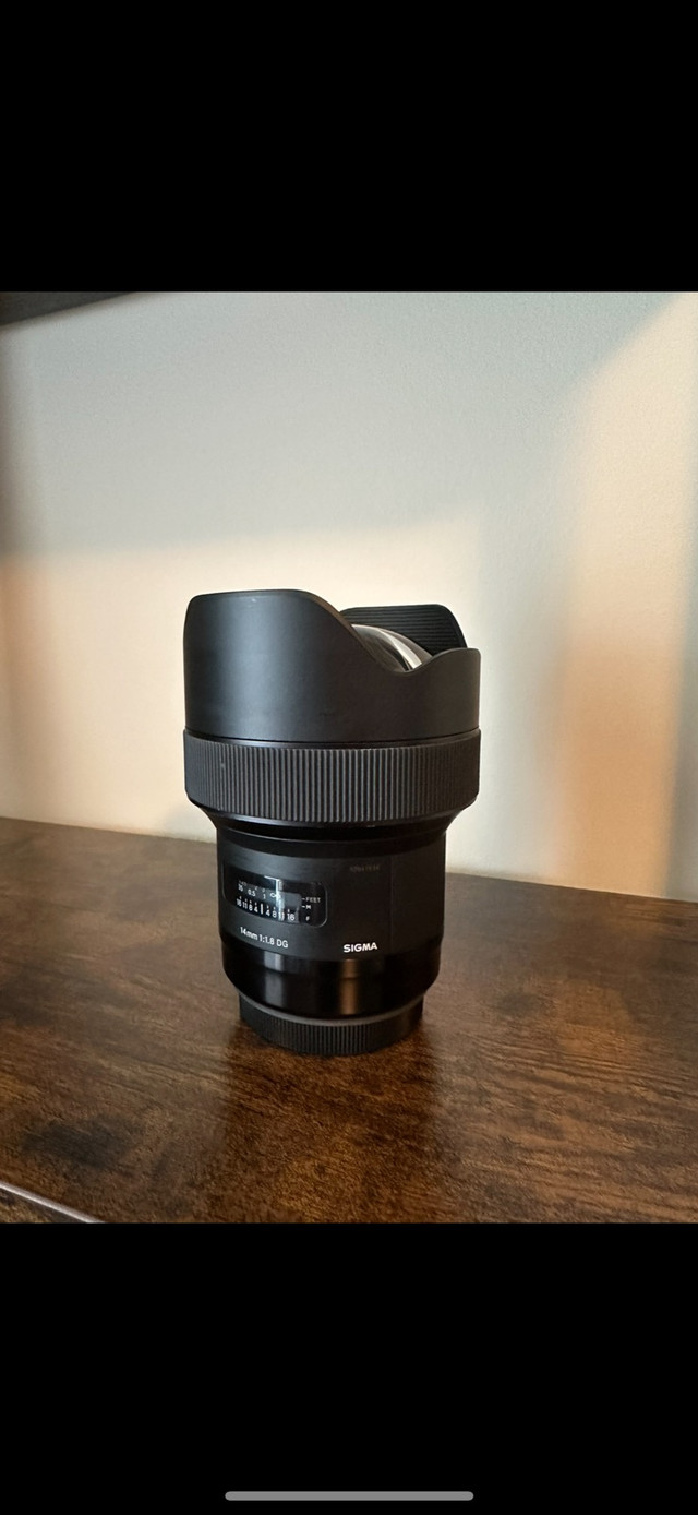 Sigma 14mm f1.8 EF Lens (Canon) in Cameras & Camcorders in Hamilton - Image 4