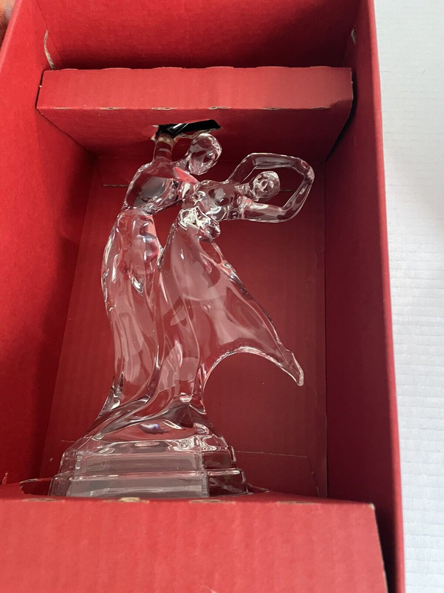 Crystal & Dance figure  in Other in Mississauga / Peel Region - Image 4