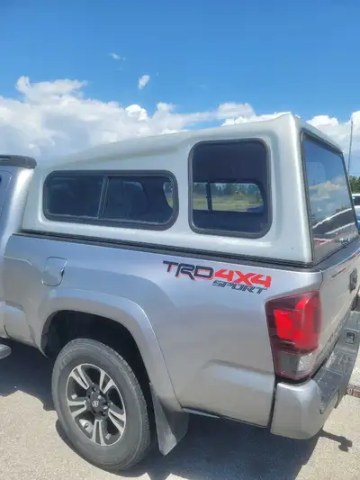 1st Gen and 3rd Gen. 2016-2023 Tacoma. (maybe 2nd Gen, but you'd need to measure). 6' box. Silver (w...