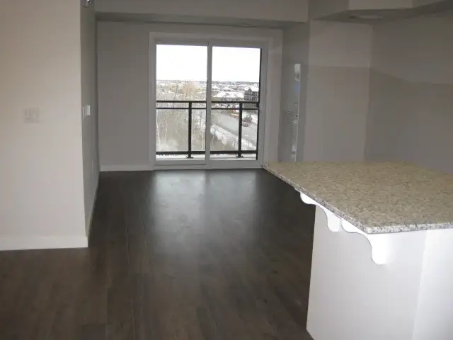 2 Bedroom Condo Apartment - South End Guelph - 25 Kay Crescent in Long Term Rentals in Guelph - Image 4