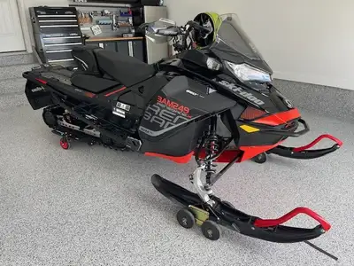 Selling as a package OR snowmobile only! Will not sell trailer only. ***2017 Ski-Doo Renegade X 850...