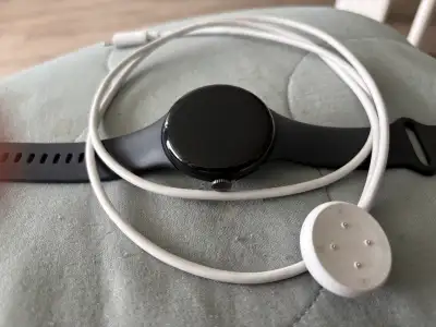 Lightly used Google Pixel Watch 2 LTE, View more