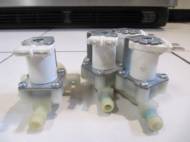 Samsung Model Seil V-0117/19 Water Inlet Valves MOPD150psi in Washers & Dryers in Mississauga / Peel Region - Image 3