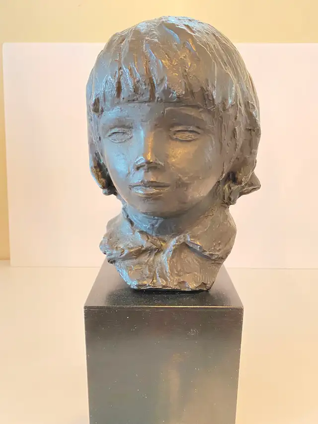 Head of Coco Bust replica by Pierre Renoir 1958 in Arts & Collectibles in City of Toronto - Image 3