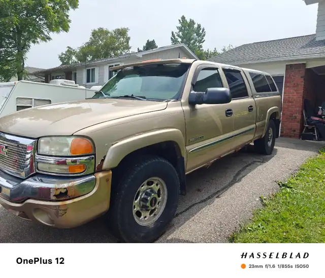 2004 GMC 2500533010252091904003