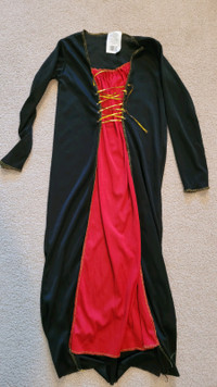 Halloween dress / robe - Size 4-6