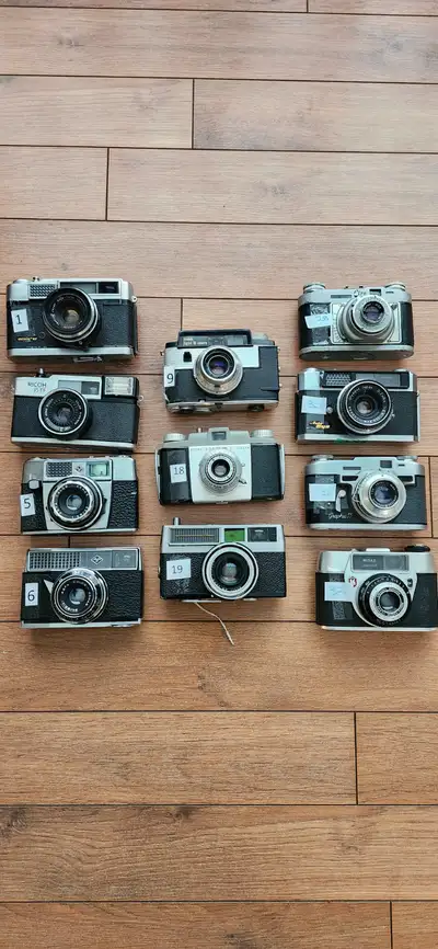 Vintage Rangefinder/Viewfinder Film Cameras for DISPLAY $10.00 e, View more