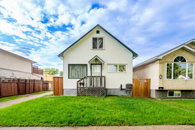 House For Sale - 117 Melrose Avenue East