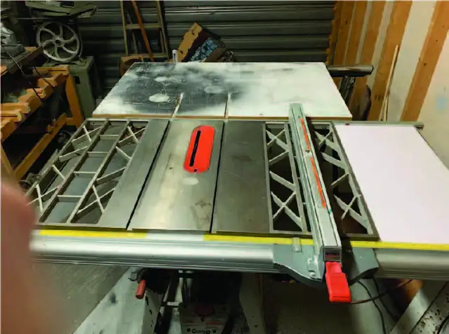 10" Ridgid table saw in Power Tools in City of Toronto - Image 2