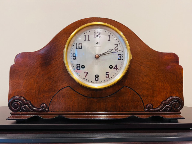Waterbury mante clock in Arts & Collectibles in Oshawa / Durham Region