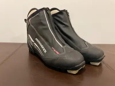 Cross country ski boots EU 43 Men's 9 NNN/Prolink Rossignol X1 U, View more