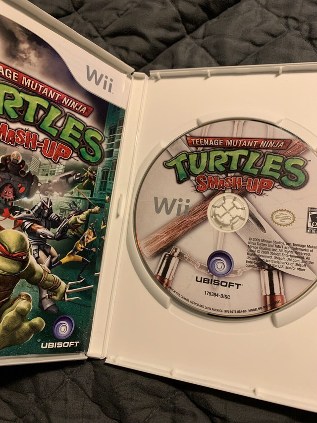 Teenage Mutant Ninja Turtles Smash-Up for Nintendo Wii. Complete in Toys & Games in Oshawa / Durham Region - Image 2
