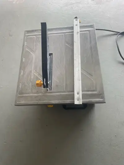 Mastercraft Wet Tile Saw, View more