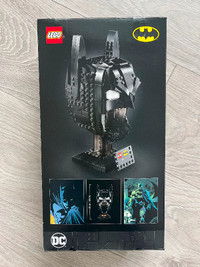 Brand New Lego Batman Cowl Helmet 76182